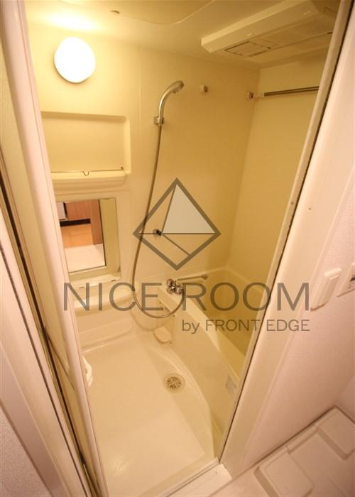 バス・シャワールーム　エステムコート難波センチュリオ　風呂