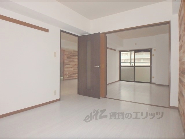 居室・リビング　洋室