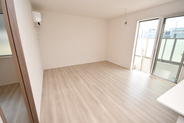 居室・リビング　洋室