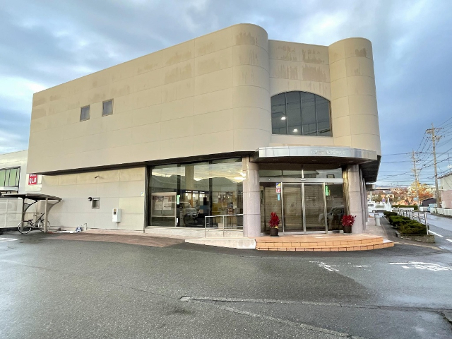 銀行　しずおか焼津信用金庫焼津西支店（銀行）まで258m