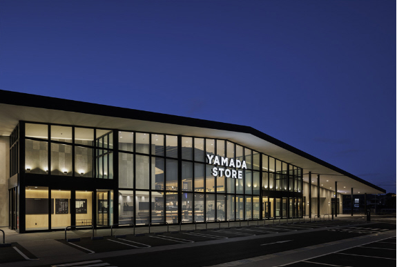 スーパー　（スーパー）まで900m