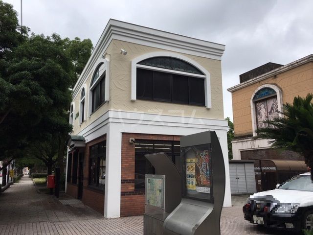 警察署・交番　四日市南警察署 諏訪交番（警察署・交番）まで1056m