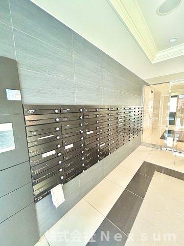 エントランス　清潔なエントランスです