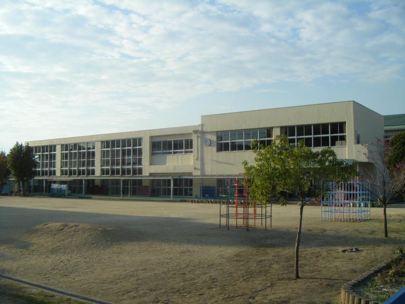幼稚園・保育園　倉敷市立琴浦東幼稚園（幼稚園・保育園）まで817m
