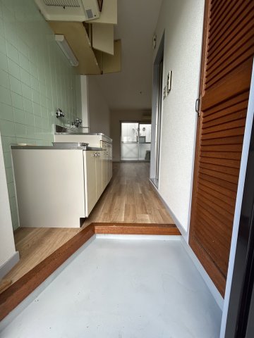 玄関　瓢箪山ハイツ　玄関