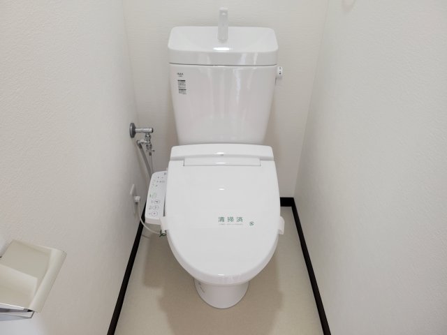 メゾン市川壱番館のトイレ写真