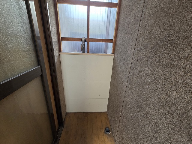 ＪＲ山陽本線 東福山駅 徒歩18分 2階建 築57年の風呂写真