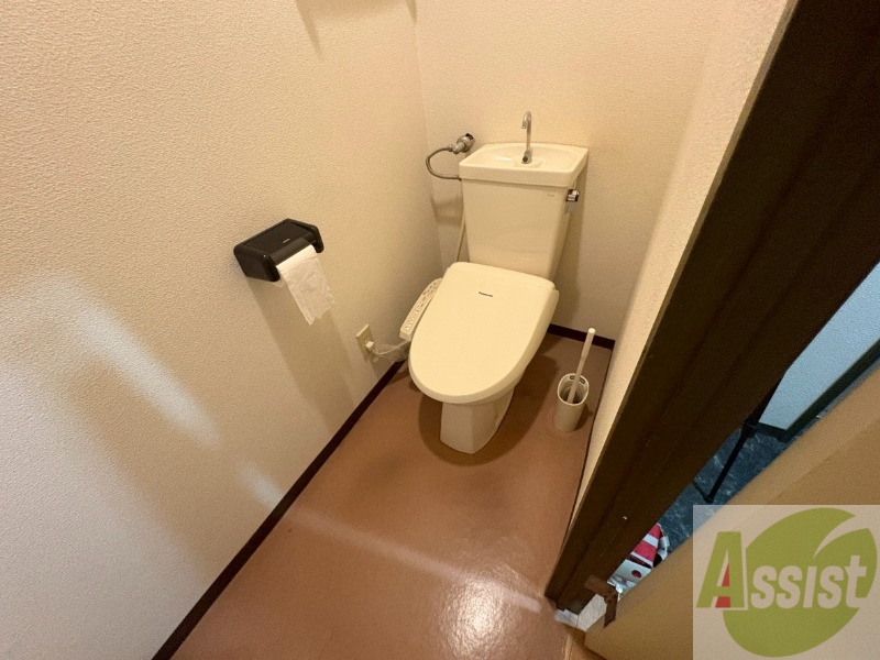トイレ　シャワートイレ仕様です！今や欠かせません。