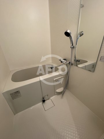 バス・シャワールーム　ファーストフィオーレ長田グランディール　浴室