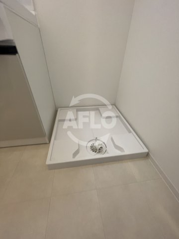 その他設備　ファーストフィオーレ長田グランディール　洗濯機置場