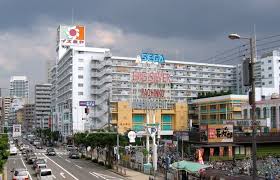 ショッピングセンター　イズミヤ 上新庄店（ショッピングセンター）まで345m