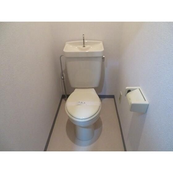 トイレ　★バルコニー★