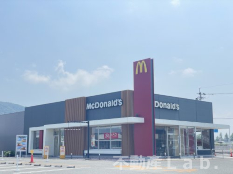飲食店　マクドナルド クロス21UTO店（飲食店）まで468m