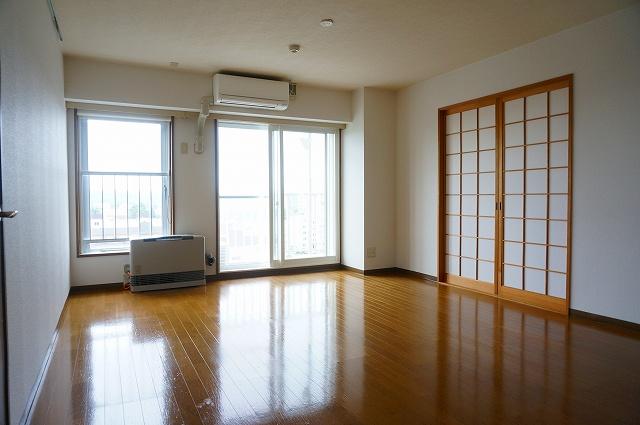 居室・リビング　リビング１