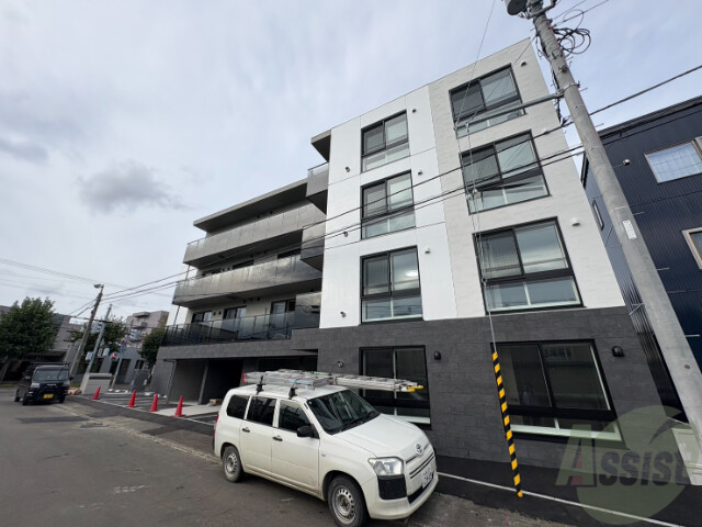 建物外観　白石区本通１７丁目南「ＳＩＬＥＮＴ　ＨＩＬＬＳ」