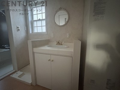 洗面設備　独立洗面化粧台付き☆