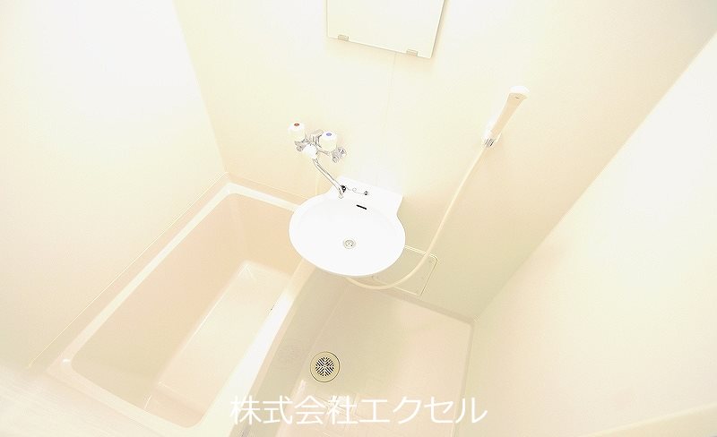 バス・シャワールーム　同等タイプのイメージ写真です。