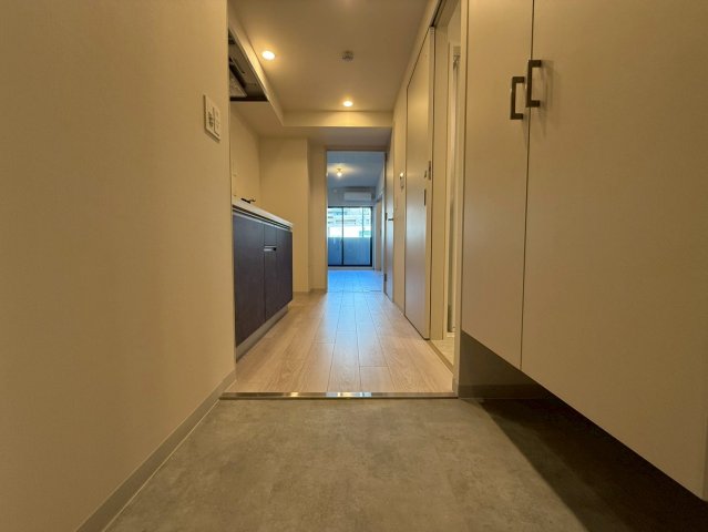 玄関　詳細は、RISUMO江坂本店までお問合せください♪