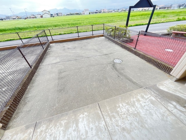 庭　※参考画像