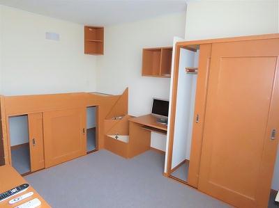 収納　クローゼット、ベッド下収納あり