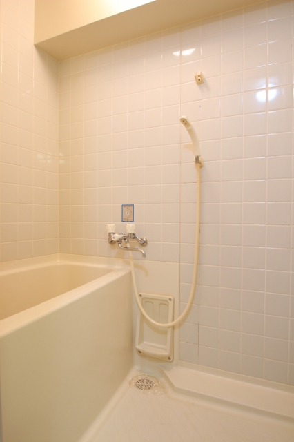 バス・シャワールーム　同物件別号室