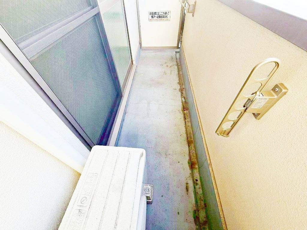 バルコニー　バルコニー