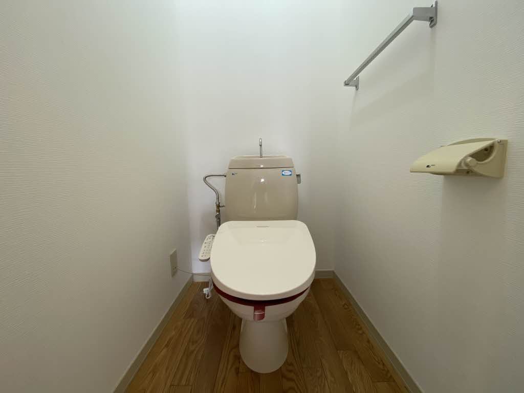 トイレ　トイレ