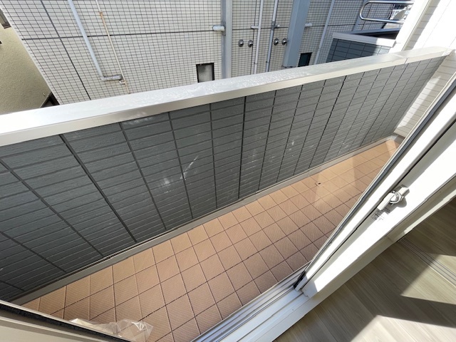 バルコニー　同施工会社新築参考画像