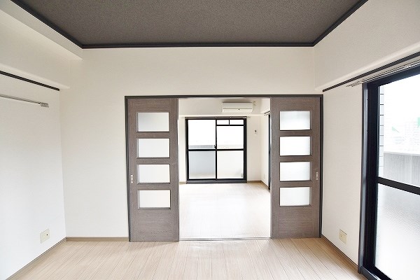 居室・リビング　★明るいリビング★