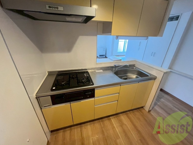 キッチン　キッチンはスペースも広々していて使いやすそうですよ！