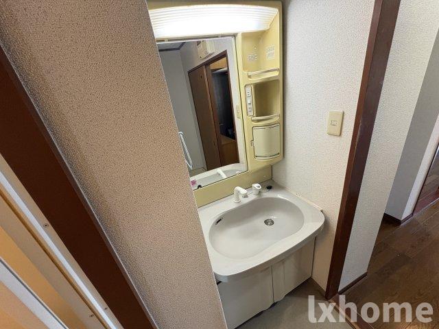 洗面設備　忙しい朝には欠かせない洗面所です