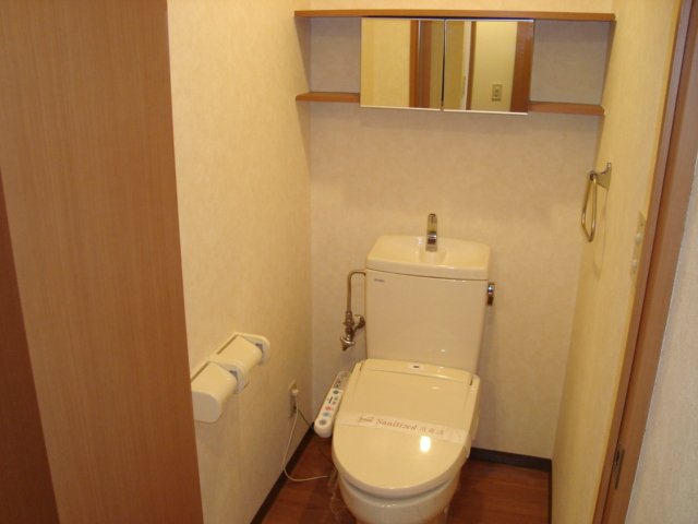 トイレ　ＷＣ（シャワー付トイレ）