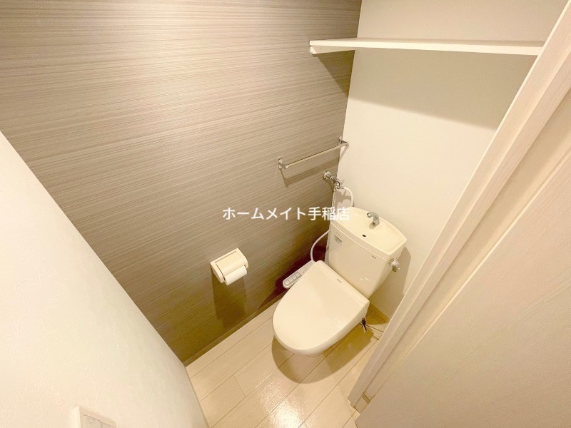 トイレ　温水洗浄暖房便座です！