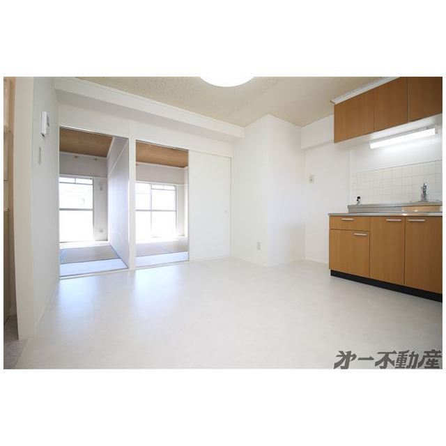 居室・リビング　ダイニングキッチン