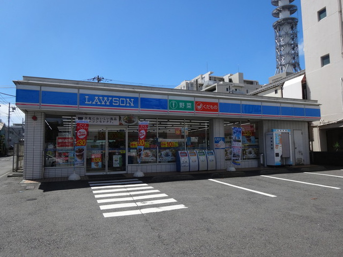 コンビニ　ローソン（コンビニ）まで333m