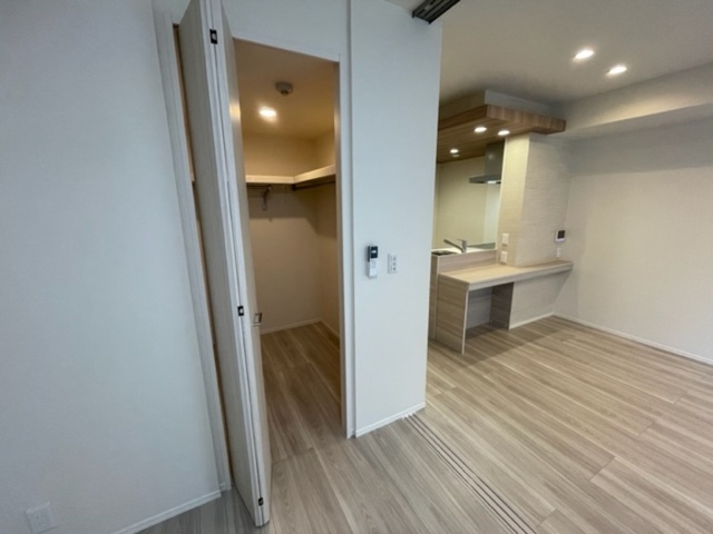 収納　ウォークインクローゼット