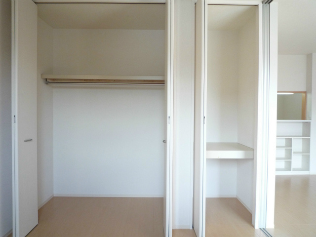 収納　クローゼット