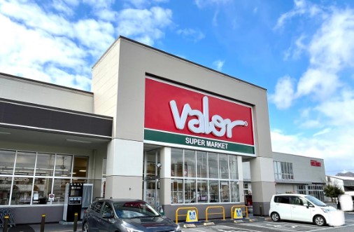 スーパー　バロー 八日市店（スーパー）まで419m