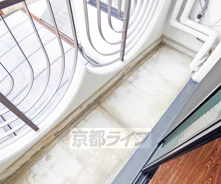 バルコニー　少し広めのベランダです。