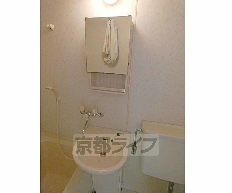 洗面設備　洗面器です。