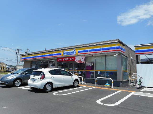 コンビニ　ミニストップ（コンビニ）まで1632m
