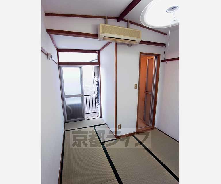 居室・リビング　懐かしさを感じます。