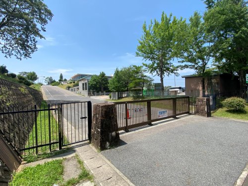 小学校　可児市立広見小学校（小学校）まで1132m