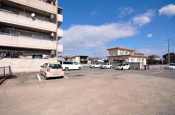 駐車場　キャロン・エスポワール