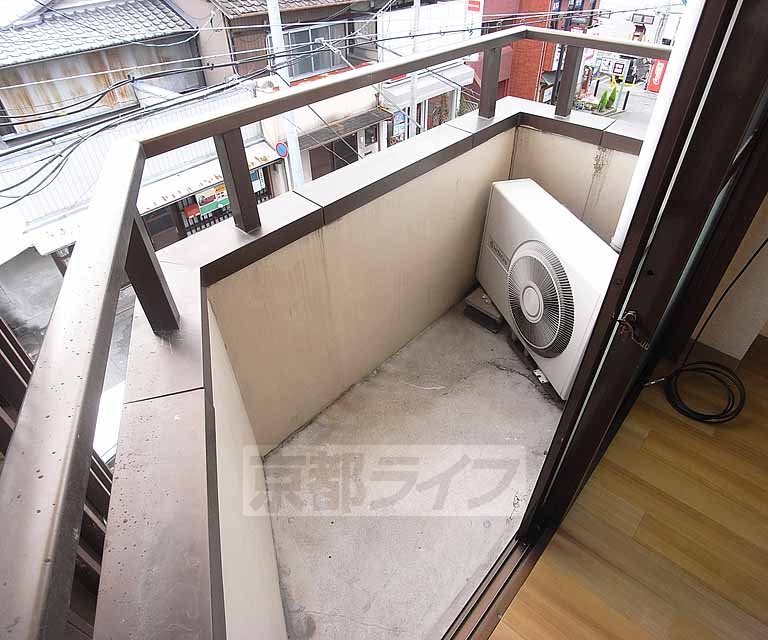 バルコニー　バルコニーございます。