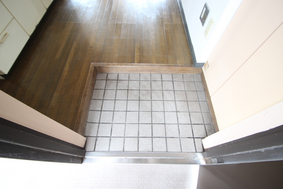 玄関　※別部屋の写真です