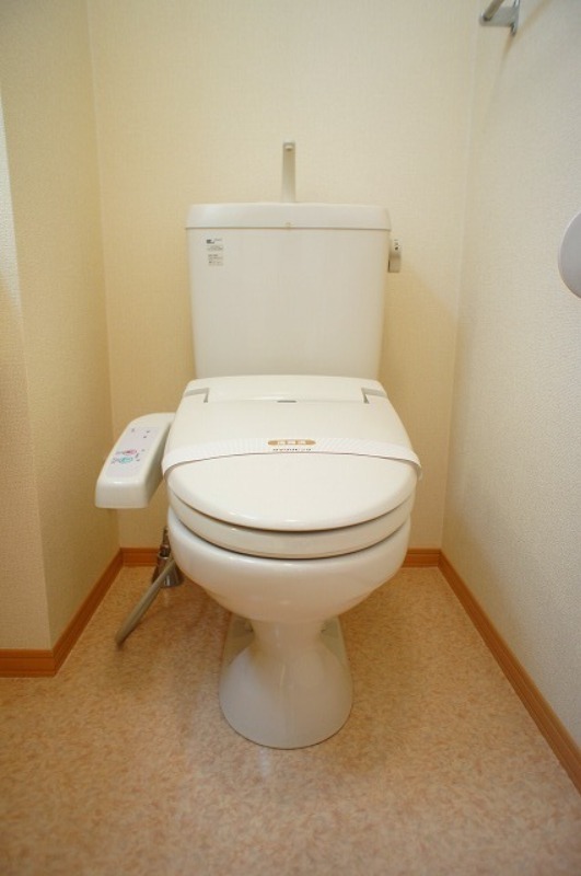 トイレ　図面と現状に相違がある場合には現状を優先