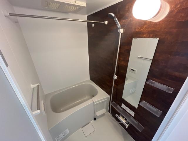 バス・シャワールーム　バス