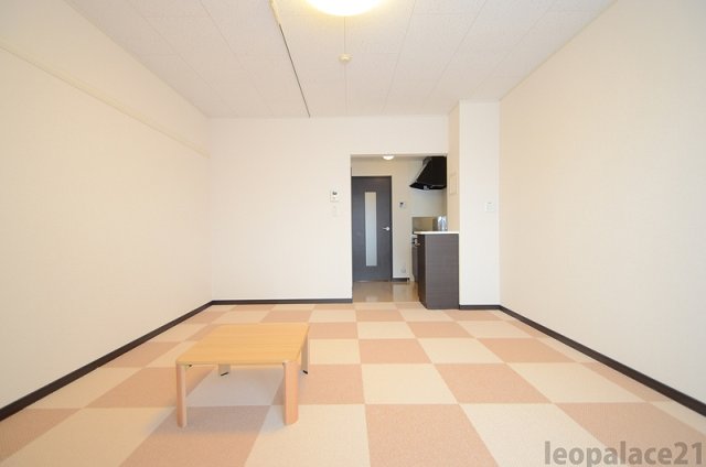 居室・リビング　設備・使用は号室により異なる為、現況を優先致します。