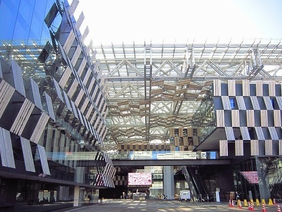 役所　アオーレ長岡（役所）まで650m